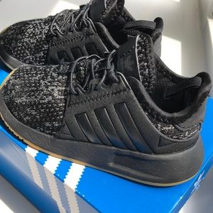 Boys Adidas Ortholite - LIKE NEW